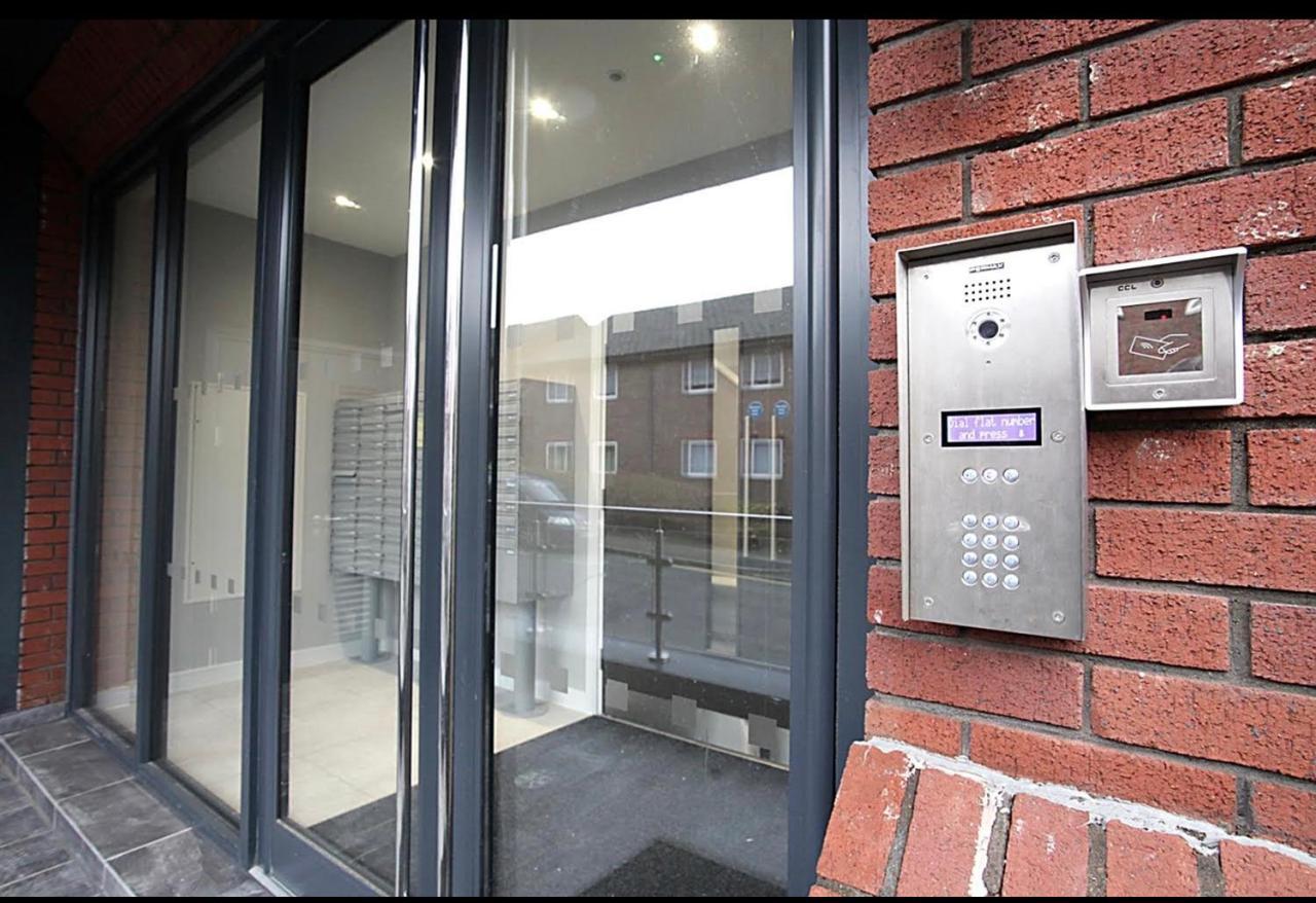 Mnitri Apartment Luton  Exterior photo